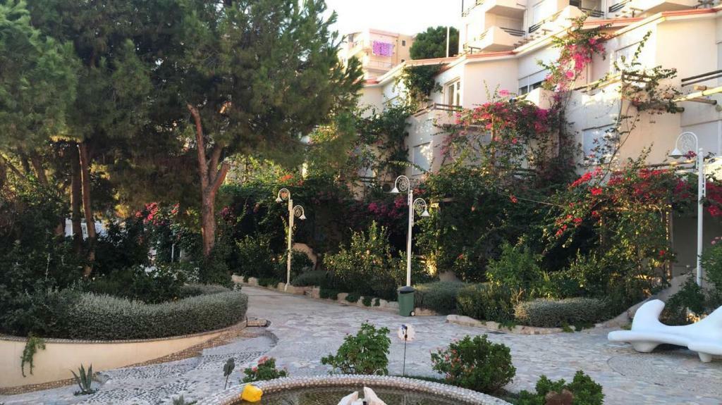 Bougainville Bay Resort - Villa 11 Sarande Luaran gambar