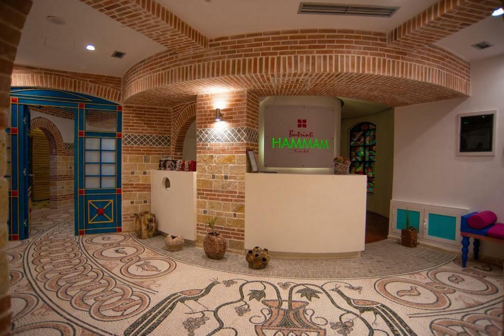 Bougainville Bay Resort - Villa 11 Sarande Luaran gambar