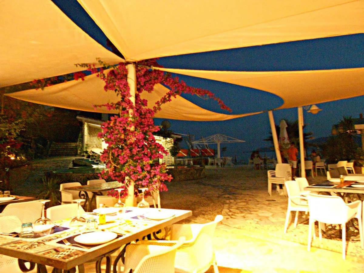 Bougainville Bay Resort - Villa 11 Sarande Luaran gambar